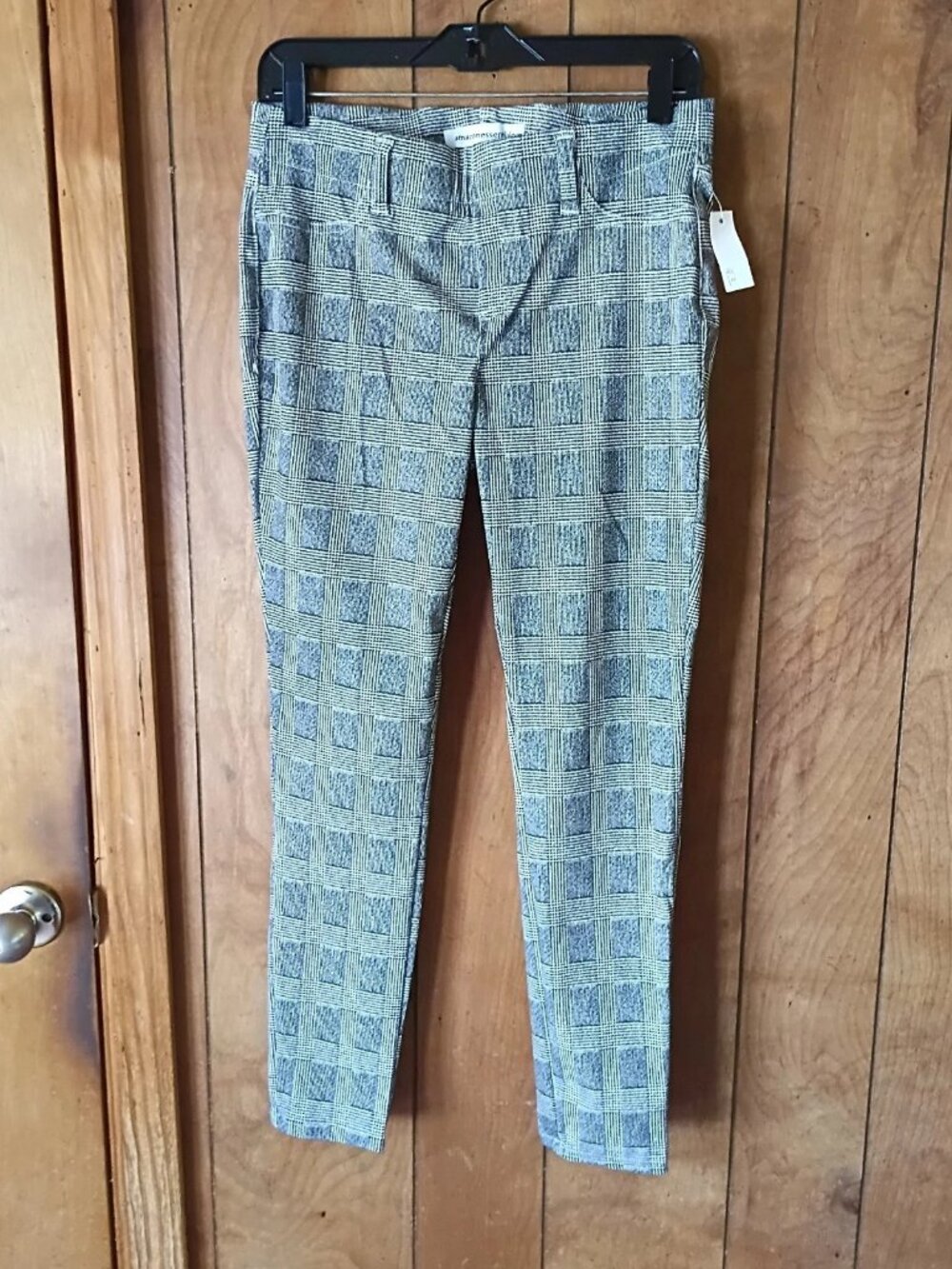 Amazon Essentials Women's Gray Plaid Pull On Pants Size M Stretch Career Casual
